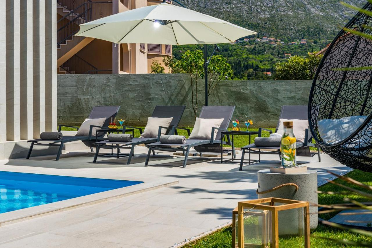 Villa Oasis - Your Luxury Home Away From Home Celopeci Экстерьер фото