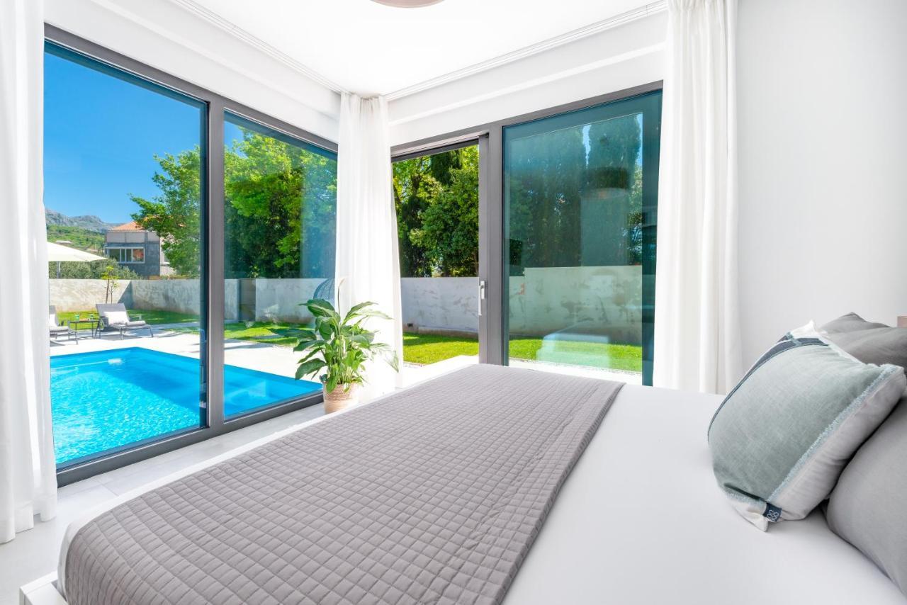 Villa Oasis - Your Luxury Home Away From Home Celopeci Экстерьер фото