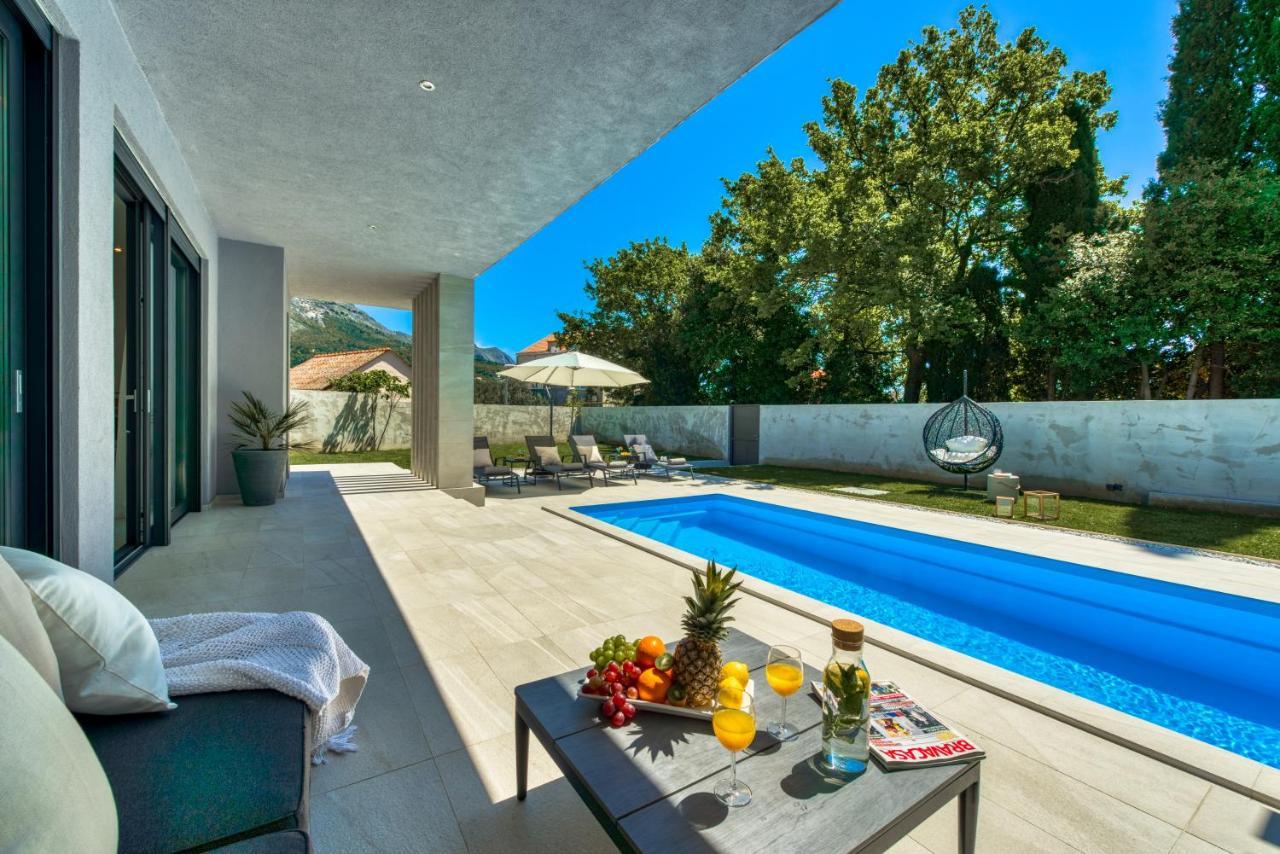 Villa Oasis - Your Luxury Home Away From Home Celopeci Экстерьер фото